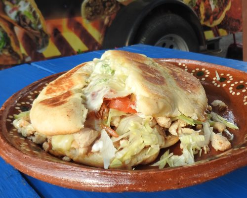 6578b7421a3b9eb4da8f371e_torta-lunch-menu-French-bread-with-your-choice-of-meat